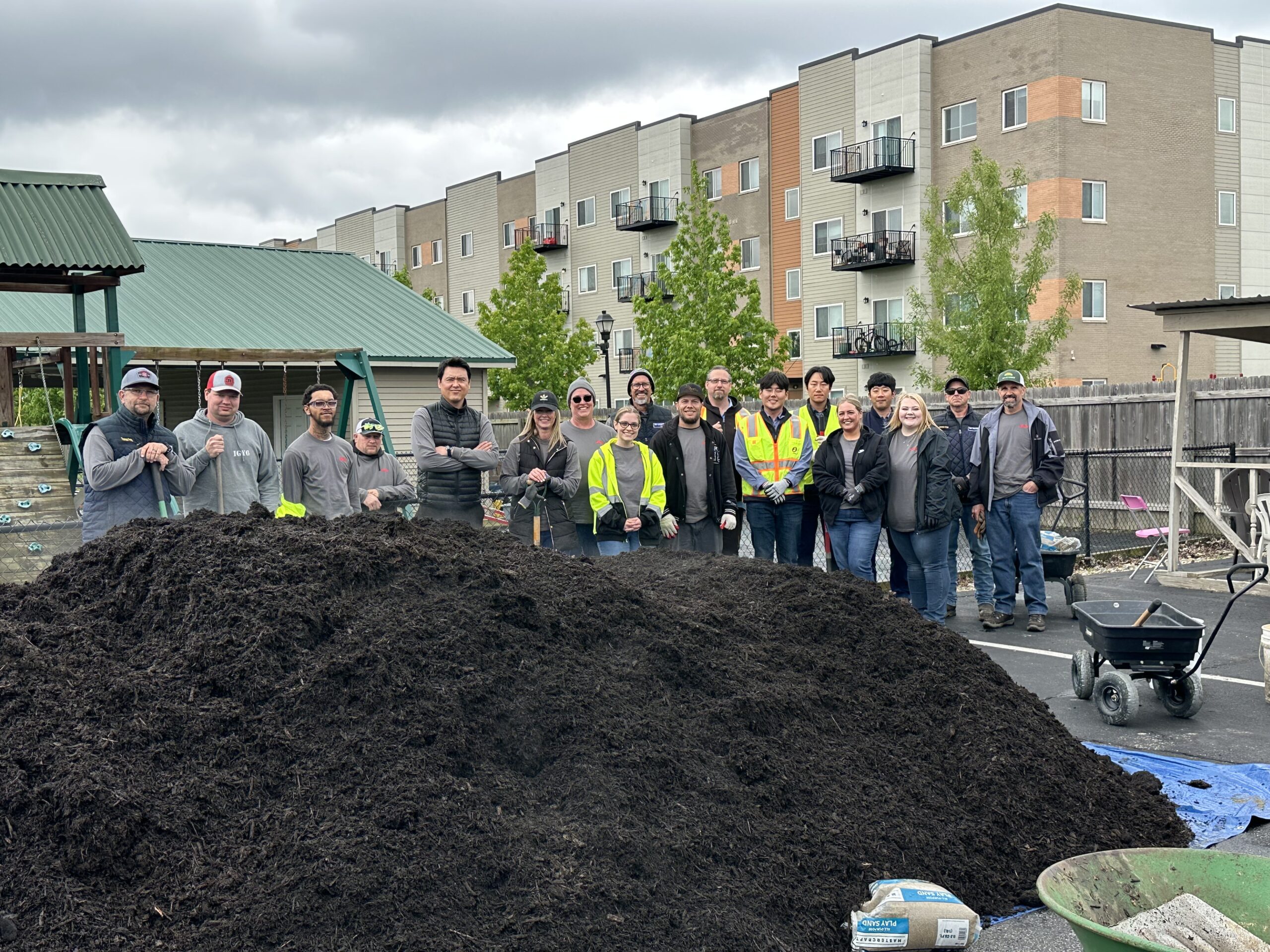 JWA Staff volunteering time to Kokomo Womens Shelter